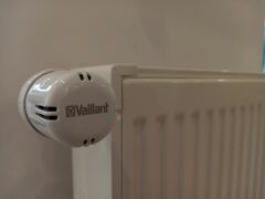 Vaillant Köşe Pex Termostatik Radyatör Vanası VAI-TP1 (3'lü Paket)